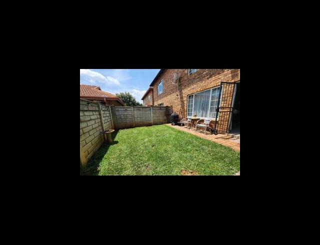 2 BEDROOM TOWNHOUSE SOLD IN ANNLIN